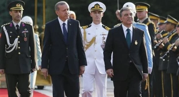 Θα τολμήσει ο Γκιουλ να τα βάλει με τον Ερντογάν;